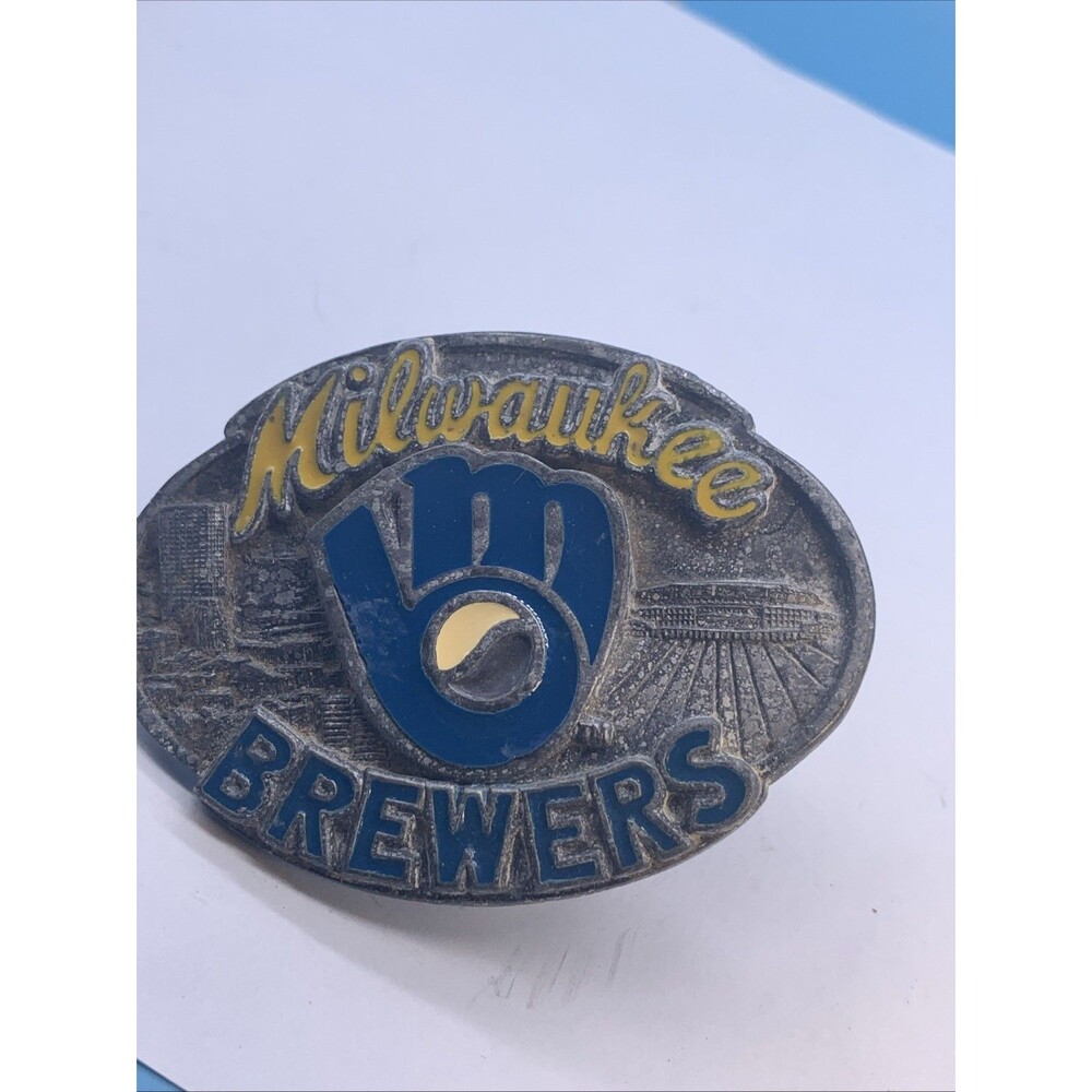 Vintage 1988 MLB Milwaukee Brewers Metal Belt Buckle Limited Edition Numbered